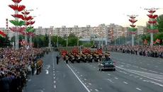 Жени в Руската армия -  Парад в Минске - Videoclip.bg