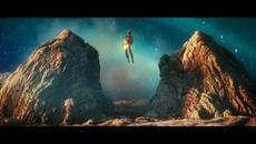 PVRIS - Gimme a Minute [Official Music Video] - Videoclip.bg