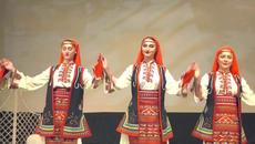 По Петровден с уникалните танци от Пирински танцов ансамбъл Вихрен (ВИДЕО) - Videoclip.bg