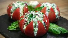 Пълнени домати. Мезе, с което ще изненадате всички - Videoclip.bg