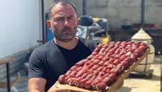 ЖАРИМ МЯСО. МЯСНЫЕ РОЛЛЫ на МАНГАЛЕ. ENG SUB. - Videoclip.bg