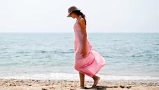 Танцувай с вълните ( Dance with the waves ) - Videoclip.bg