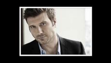 Γιάννης Πλούταρχος - Ειλικρινά - откровено - Videoclip.bg