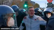 ДЕМОКРАТИЧНАТА ДИКТАТУРА Е ВЕЧЕ ТУК! - Videoclip.bg