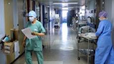 Трагедия в Пловдив 2020 - Хора умират сами у дома си без да дочакат да стигнат до болниците - Videoclip.bg