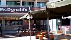 В Слънчев бряг към Макдоналдс™ McDonald's™ в центъра - Videoclip.bg