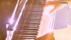 Γιάννης Πλούταρχος - Καρδιά Μου Ήσουν Γυάλινη - сърце мое ти беше стъклено - Videoclip.bg