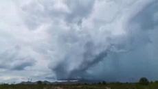 Mike Oldfield - Man in the Rain - Videoclip.bg