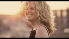 Vonda Shepard - Tell Him - Videoclip.bg
