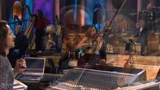 Yanni - The Storm From the Master! Yanni Live! The Concert Event_1080p - Videoclip.bg