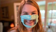 МАСОВО БЕЗ МАСКИ НА ОТКРИТО В ЦЕНТЪРА НА СОФИЯ ДНЕС 22.10.2020 - Videoclip.bg