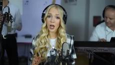 ✍️ Djula Velić - Borim se (cover by Šemsa Suljaković) - Videoclip.bg