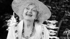 ТАТЯНА ЛОЛОВА - КУТИЙКА ЗА СПОМЕНИ - Videoclip.bg