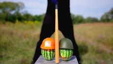 Experiment: Baseball Bat vs Watermelons in a Military & Construction Helmets - Videoclip.bg