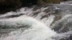 Portland Riverside Retreat Swift River spring - Videoclip.bg