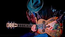 Живот в къща от блус !!! Hard To Handle Bluesband - Living In The House Of Blues - Videoclip.bg