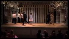 Весели Празници с Танци - Videoclip.bg