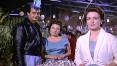 „Amarga Navidad“ (Горчива Коледа) – Miguel Aceves Mejía - Videoclip.bg