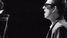 The Pogues - Fairytale Of New York (Official Video) ПРЕВОД - Videoclip.bg