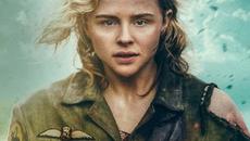 Чудовище във самолета ~ Грандиозен Shadow in the Cloud Trailer (2021) - Videoclip.bg