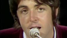 The Beatles - Hey Jude ПРЕВОД - Videoclip.bg