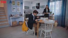 Акгюн,на вратата на Ягмур!!! Yağmur'un Kapısından Ayrılamayan Akgün - Son Yaz 17. Bölüm - Videoclip.bg