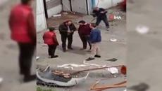 Дървета и Коли летят от Ураган над Бурса - вятър рани човек в турския град Бурса - Videoclip.bg