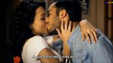 Gloria Trevi - Esa hembra es Mala (Teresa) Legendada em Português - Videoclip.bg