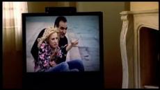 ΘΕΛΩ ΝΑ ΓΥΡΙΣΕΙΣ - SAKIS COUCOS & KAMELIA THELO NA GIRISEIS - Videoclip.bg