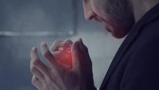 Alok & VIZE - Love Again (feat. Alida) [Official Music Video] - Videoclip.bg