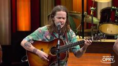Billy Strings - "Dust In A Baggie" | Live at the Opry | Opry - Videoclip.bg