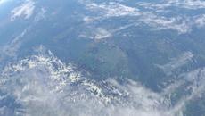 От Земята към Безкрайността - Videoclip.bg