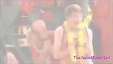 Ости и Али - Videoclip.bg