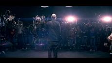 Moby – Lift Me Up [February 28, 2005] SD - Videoclip.bg