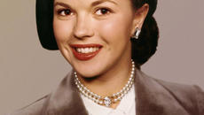 Shirley Temple (Детето Чудо- Шърли Темпъл) Celebrating Shirley Temple Google Doodle - Videoclip.bg