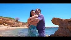 Aggela Sidiropoulou - Pragmata Mikra | Official Music Video (4K) - Videoclip.bg