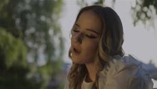 Nina Todorovic - Ljubav Je Film (Official Video) - Videoclip.bg