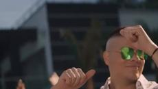 SLOBA RADANOVIC - MOMAK IZ PROVINCIJE (OFFICIAL VIDEO) 4K - Videoclip.bg