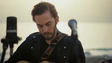 Dennis Lloyd - The Way (Live From The Dead Sea) - Videoclip.bg