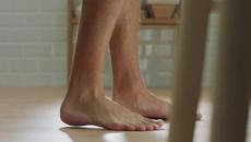 Philips OneBlade Face + Body - How to use it - Videoclip.bg