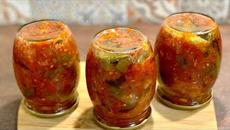 Пипер с домати - зеленчукова вкусотия, бързо консервиране за зимата / Овощи по-болгарски на зиму - Videoclip.bg