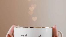 Добро утро август - Videoclip.bg