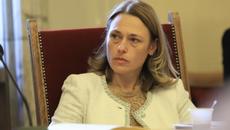 Задържан е мъж, изпратил имейла със заплаха за убийство на председателя на парламента Ива Митева - Videoclip.bg