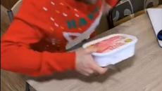 Светът на Ванката - Ванката и сладоледа (Christmas) - Videoclip.bg