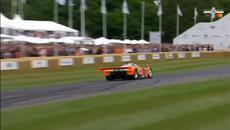 Valentino Rossi drives wailing Mazda 787B Le Mans winner at FOS - Videoclip.bg