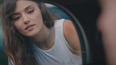 Постучись в мою дверь | Sen Çal Kapımı | Серкан и Эда ✨ - Videoclip.bg