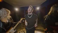 Ганвест - В Сигаретных Пачках (Official Video, 2022) - Videoclip.bg