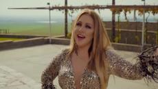 RENI - МУЗИКА СВИРИ, 2021 - Videoclip.bg