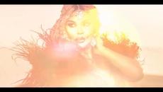 ДЕСИ СЛАВА - ДВЕ СЪРЦА - Videoclip.bg