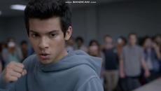 Cobra Kai - No Mercy Scene - Videoclip.bg